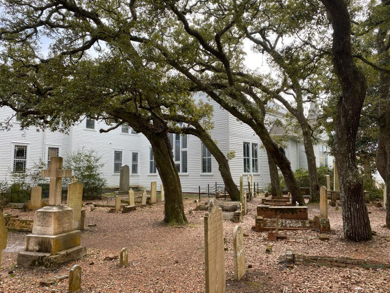 Old CemeteryBeaufort.jpg